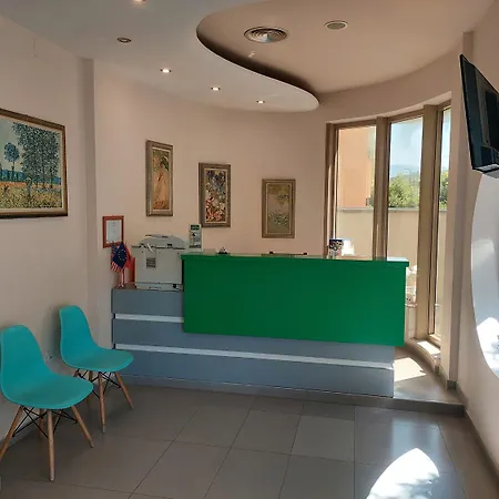 Hotel Green Hotell 4*