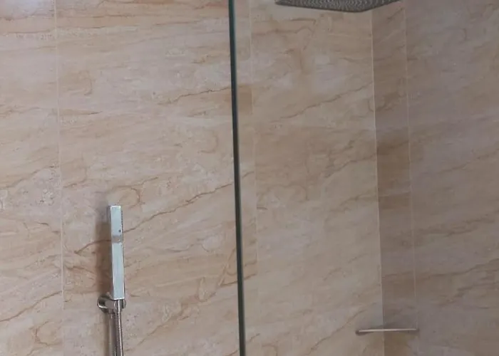 Отель Hotel Green