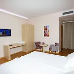 Hotel Green Vasqarr
