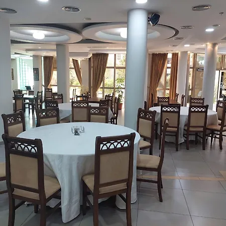 Hotel Green 4*