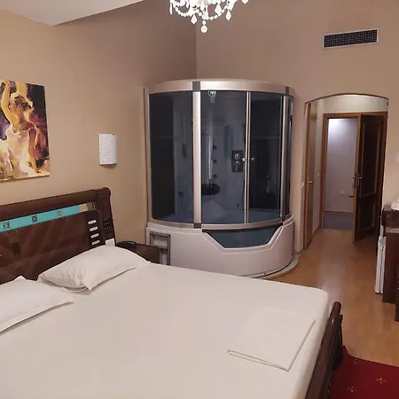 Hotel Green Hotel