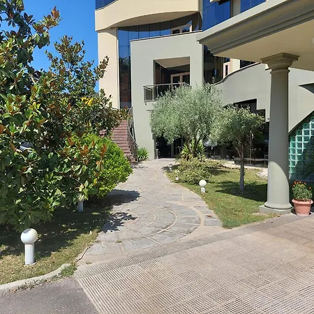 Hotel Green Hotel 4*