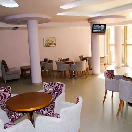 Hotel Green Tirana