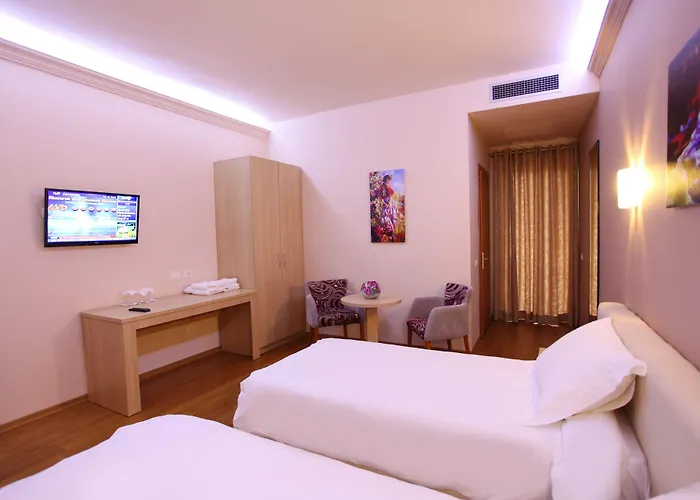 格林酒店 Vasqarr