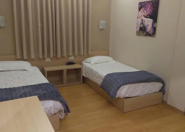 호텔 Hotel Green 4*